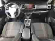 2024 Hyundai Venue Limited с VIN KMHRC8A3XRU323897, выставлен на аукционе Copart как лот 66878325 с пробегом 27 961 миль миль и Списание • Salvage title. История ставок и продаж доступна на DreamBid. Изображение 8.