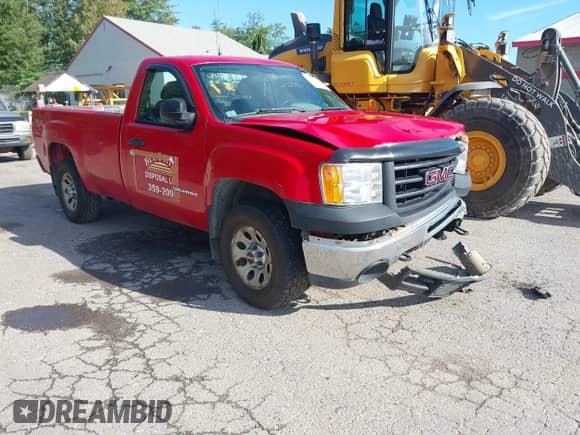 2013 GMC Sierra 1500 Work Truck z VIN 1GTN2TEX8DZ140497, wystawiony jako IAAI lot #43142246 z przebiegiem 178 636 mil mil oraz . Historia ofert i sprzedaży dostępna na DreamBid. Obrazek 1.