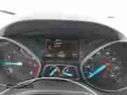 2018 Ford Escape SE z VIN 1FMCU9GD4JUB45420, wystawiony jako IAAI lot #43069540 z przebiegiem 112 884 mil mil oraz . Historia ofert i sprzedaży dostępna na DreamBid. Obrazek 7.