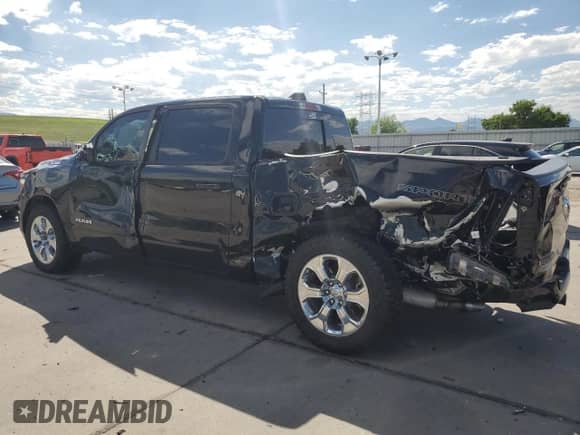 2020 Ram 1500 Lone Star z VIN 1C6SRFFM2LN289988, wystawiony jako Copart lot #61385815 z przebiegiem 84 131 mil mil oraz Szkoda całkowita • Salvage title. Historia ofert i sprzedaży dostępna na DreamBid. Obrazek 2.
