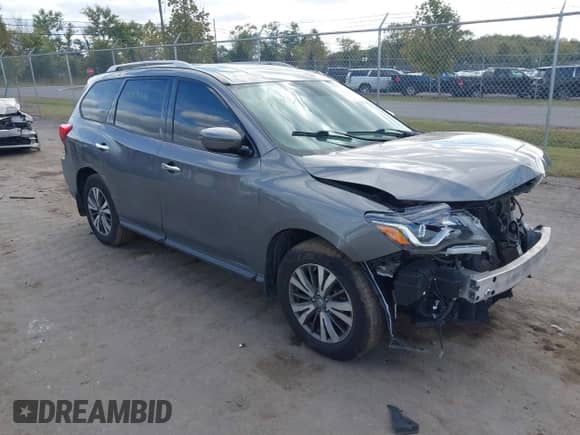 2017 Nissan Pathfinder SV with VIN 5N1DR2MM3HC913972, listed as a IAAI auction lot 43429668 with 101,204 mi miles and . Bid and sale history available at DreamBid. Image 1.