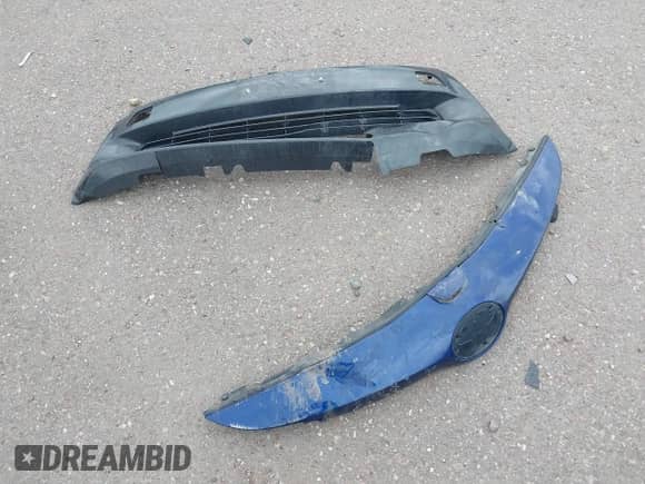 2016 Toyota Prius Two with VIN JTDZN3EU5GJ048815, listed as a IAAI auction lot 42861487 with 109,324 mi miles and . Bid and sale history available at DreamBid. Image 12.