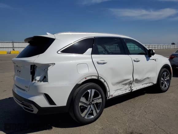 2023 Kia Sorento SX Prestige with VIN KNDRMDLH7P5186833, listed as a Copart auction lot 52779195 with 17,616 mi miles and Salvage title. Bid and sale history available at DreamBid. Image 3.