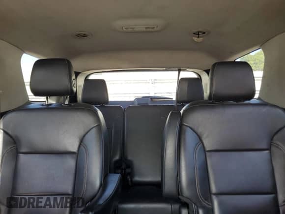 2018 Chevrolet Traverse LT с VIN 1GNERHKWXJJ169067, выставлен на аукционе Copart как лот 69813785 с пробегом 174 248 миль миль и Списание • Salvage title. История ставок и продаж доступна на DreamBid. Изображение 10.