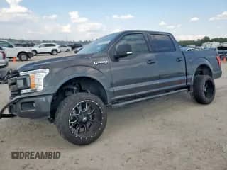 2020 Ford F-150 XL with VIN 1FTEW1CP3LKE78795, listed as a Copart auction lot 81969425 with 82,204 mi miles and Clean title. Bid and sale history available at DreamBid. Image 1.