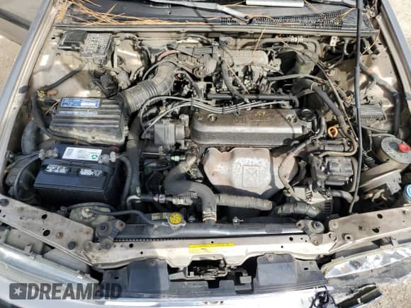 1990 Honda Accord с VIN 1HGCB7658LA103783, выставлен на аукционе Copart как лот 81592564 с пробегом 239 747 миль миль и Списание • Salvage title. История ставок и продаж доступна на DreamBid. Изображение 12.