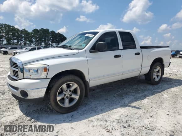 2007 Dodge 1500 SLT с VIN 1D7HA18P57S130173, выставлен на аукционе Copart как лот 59929565 с пробегом 256 251 миль миль и Списание • Salvage title. История ставок и продаж доступна на DreamBid. Изображение 1.