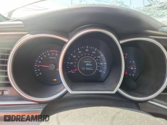 2015 Kia Optima LX с VIN 5XXGM4A70FG505453, выставлен на аукционе Copart как лот 71975875 с пробегом 183 665 миль миль и Списание • Salvage title. История ставок и продаж доступна на DreamBid. Изображение 9.