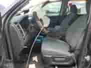 2016 Ram 1500 Tradesman z VIN 1C6RR6KT7GS233824, wystawiony jako Copart lot #71791554 z przebiegiem Nie podano mil oraz Szkoda całkowita • Salvage title. Historia ofert i sprzedaży dostępna na DreamBid. Obrazek 7.