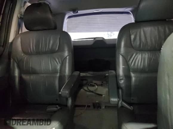 2007 Honda Odyssey EX-L z VIN 5FNRL38607B407210, wystawiony jako Copart lot #63808465 z przebiegiem 219 624 mil mil oraz Szkoda całkowita • Salvage title. Historia ofert i sprzedaży dostępna na DreamBid. Obrazek 10.