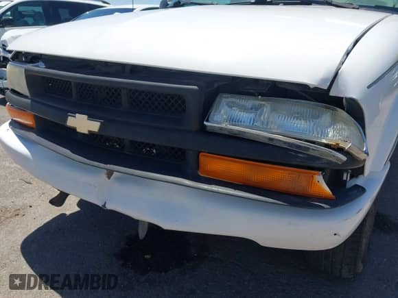 2003 Chevrolet S-10 LS с VIN 1GCCS14X538184510, выставлен на аукционе IAAI как лот 42168160 с пробегом 163 838 миль миль и . История ставок и продаж доступна на DreamBid. Изображение 6.