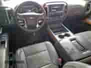 2017 Chevrolet Silverado 1500 LTZ z VIN 3GCPCSEC5HG381503, wystawiony jako Copart lot #60893485 z przebiegiem 143 711 mil mil oraz Szkoda całkowita • Salvage title. Historia ofert i sprzedaży dostępna na DreamBid. Obrazek 8.