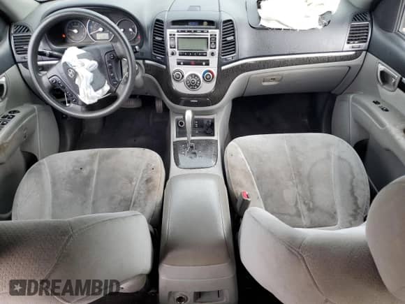 2009 Hyundai Santa Fe GLS with VIN 5NMSG73D29H242992, listed as a Copart auction lot 81956795 with 155,591 mi miles and Salvage title. Bid and sale history available at DreamBid. Image 8.