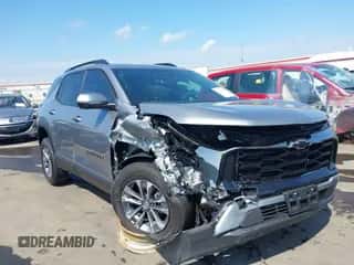 2025 Chevrolet Equinox FWD ACTIV с VIN 3GNAXKEG6SL230298, выставлен на аукционе IAAI как лот 43308000 с пробегом 2 178 миль миль и . История ставок и продаж доступна на DreamBid. Изображение 1.