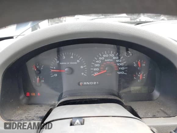 2008 Ford F-150 XLT with VIN 1FTPX14V38FB24407, listed as a Copart auction lot 69419465 with 202,801 mi miles and Clean title. Bid and sale history available at DreamBid. Image 9.