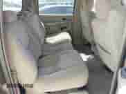2004 Chevrolet Suburban LT with VIN 1GNEC16Z64J117498, listed as a IAAI auction lot 42005973 with 246,938 mi miles and . Bid and sale history available at DreamBid. Image 8.