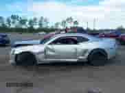 2015 Chevrolet Camaro SS с VIN 2G1FJ1EWXF9235488, выставлен на аукционе IAAI как лот 43271336 с пробегом 158 944 миль миль и . История ставок и продаж доступна на DreamBid. Изображение 14.