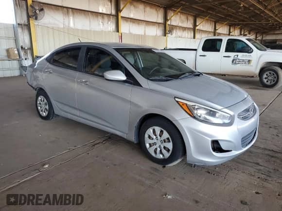 2016 Hyundai Accent SE with VIN KMHCT4AE2GU107877, listed as a Copart auction lot 86694285 with 110,720 mi miles and Salvage title. Bid and sale history available at DreamBid. Image 4.