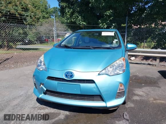 2014 Toyota Prius One z VIN JTDKDTB3XE1080513, wystawiony jako IAAI lot #43152390 z przebiegiem 94 721 mil mil oraz . Historia ofert i sprzedaży dostępna na DreamBid. Obrazek 12.