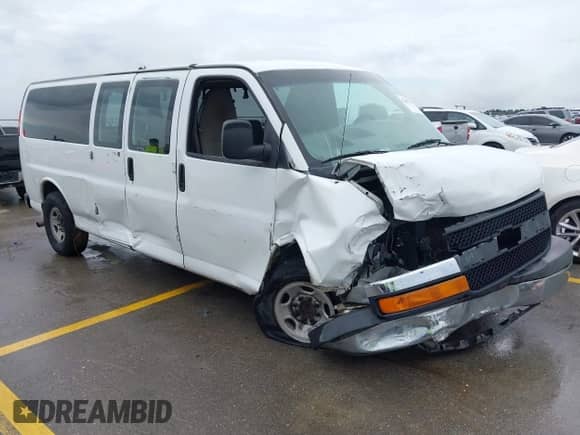 2014 Chevrolet Express Passenger LT с VIN 1GAZG1FA7E1105377, выставлен на аукционе IAAI как лот 42469676 с пробегом 222 025 миль миль и . История ставок и продаж доступна на DreamBid. Изображение 1.