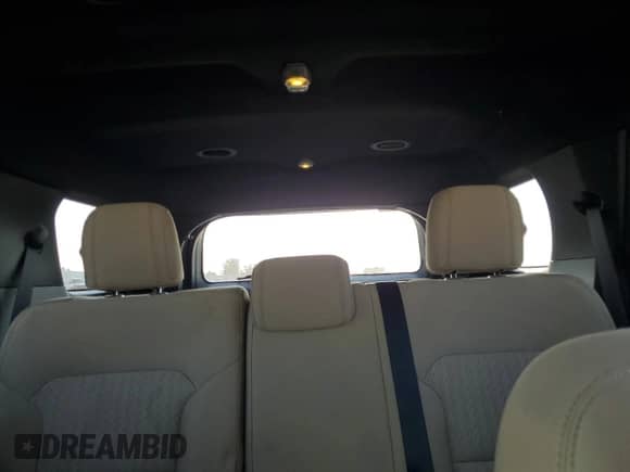 2017 Ford Explorer с VIN 1FM5K8B81HGC78034, выставлен на аукционе Copart как лот 69409815 с пробегом 137 229 миль миль и Списание • Salvage title. История ставок и продаж доступна на DreamBid. Изображение 10.