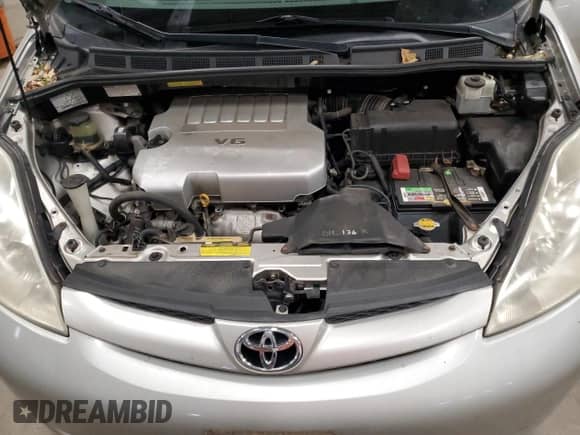 2010 Toyota Sienna XLE с VIN 5TDYK4CC1AS311946, выставлен на аукционе Copart как лот 86078525 с пробегом 193 862 миль миль и Списание • Salvage title. История ставок и продаж доступна на DreamBid. Изображение 12.