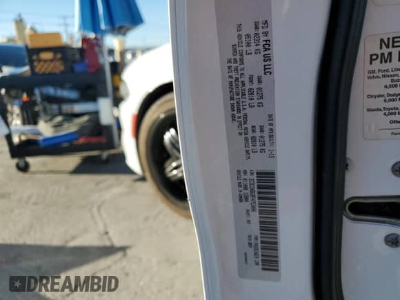 2015 Dodge Charger SE z VIN 2C3CDXBG9FH753006, wystawiony jako Copart lot #87424625 z przebiegiem 116 544 mil mil oraz Szkoda całkowita • Salvage title. Historia ofert i sprzedaży dostępna na DreamBid. Obrazek 12.