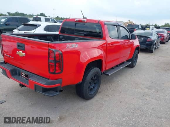 2018 Chevrolet Colorado 4WD Z71 with VIN 1GCGTDEN3J1150004, listed as a IAAI auction lot 43090805 with 89,314 mi miles and . Bid and sale history available at DreamBid. Image 4.