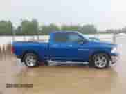 2011 Ram 1500 SLT z VIN 1D7RV1GT0BS537334, wystawiony jako IAAI lot #42969295 z przebiegiem 208 688 mil mil oraz . Historia ofert i sprzedaży dostępna na DreamBid. Obrazek 13.