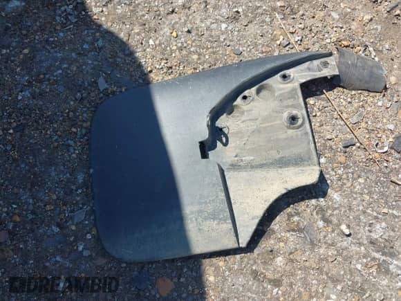 2019 Toyota Tundra SR5 with VIN 5TFAY5F14KX803995, listed as a IAAI auction lot 41720938 with 151,411 mi miles and . Bid and sale history available at DreamBid. Image 12.