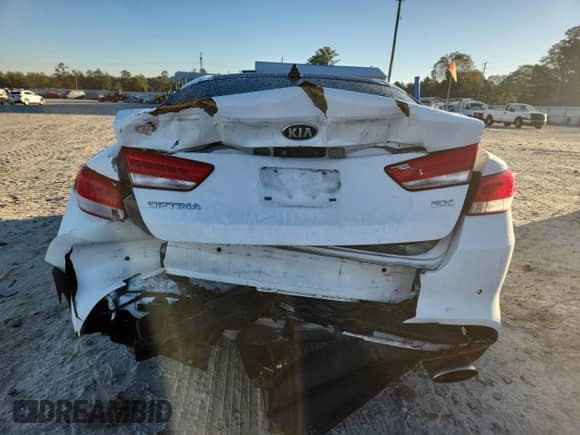 2016 Kia Optima EX with VIN 5XXGU4L34GG065927, listed as a Copart auction lot 87455625 with 80,070 mi miles and Salvage title. Bid and sale history available at DreamBid. Image 6.