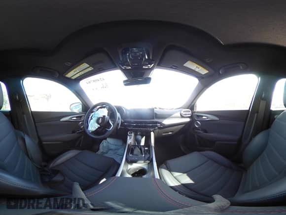 2024 Dodge Hornet R/T Plus с VIN ZACPDFDWXR3A22378, выставлен на аукционе IAAI как лот 42408784 с пробегом 5 472 миль миль и . История ставок и продаж доступна на DreamBid. Изображение 18.