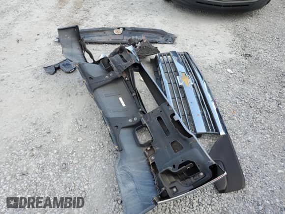 2015 Chevrolet Silverado 2500HD Work Truck z VIN 1GC1CUEG1FF636411, wystawiony jako Copart lot #63371555 z przebiegiem 68 441 mil mil oraz Szkoda całkowita • Salvage title. Historia ofert i sprzedaży dostępna na DreamBid. Obrazek 12.