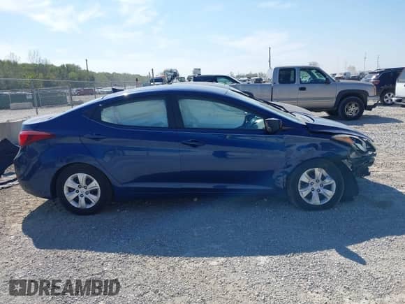 2016 Hyundai Elantra SE с VIN 5NPDH4AE4GH701052, выставлен на аукционе IAAI как лот 43350466 с пробегом 117 240 миль миль и . История ставок и продаж доступна на DreamBid. Изображение 14.