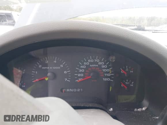 2006 Ford F-150 XLT с VIN 1FTPW12566FA21968, выставлен на аукционе IAAI как лот 43369944 с пробегом 317 896 миль миль и . История ставок и продаж доступна на DreamBid. Изображение 7.