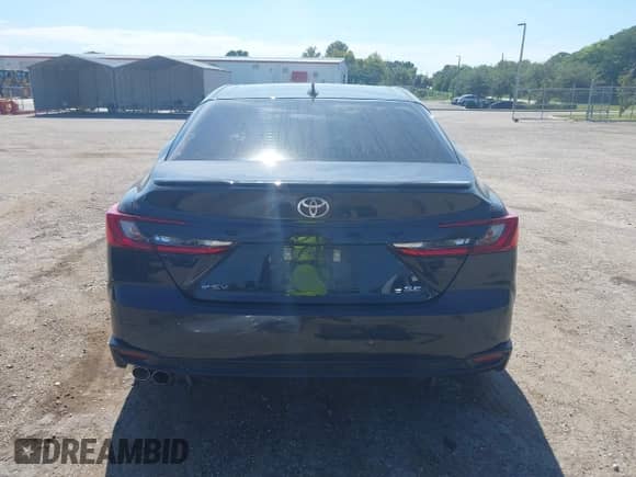 2025 Toyota Camry SE with VIN 4T1DAACK3SU564721, listed as a IAAI auction lot 43041281 with 34,950 mi miles and . Bid and sale history available at DreamBid. Image 16.