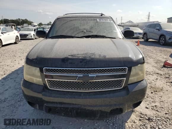 2011 Chevrolet Suburban LS с VIN 1GNSCHE01BR176374, выставлен на аукционе Copart как лот 90101835 с пробегом 235 026 миль миль и Чистый • Clean title. История ставок и продаж доступна на DreamBid. Изображение 5.