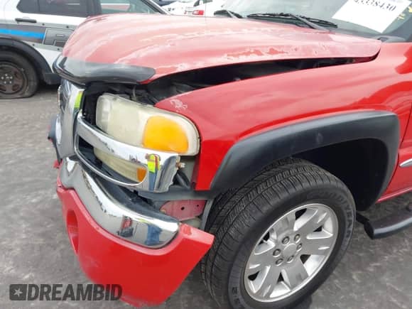 2005 GMC Sierra 1500 SLE с VIN 2GTEK13T251266515, выставлен на аукционе IAAI как лот 43338430 с пробегом 228 454 миль миль и . История ставок и продаж доступна на DreamBid. Изображение 19.