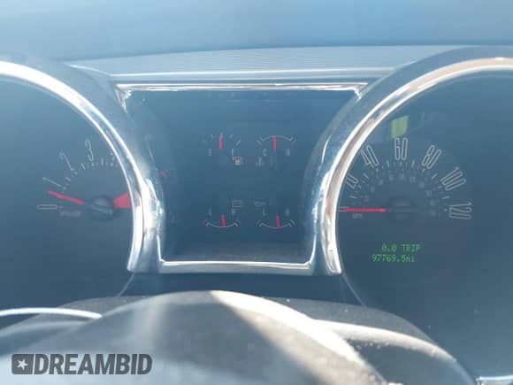 2007 Ford Mustang Deluxe с VIN 1ZVFT80N075289029, выставлен на аукционе IAAI как лот 43347766 с пробегом 97 769 миль миль и . История ставок и продаж доступна на DreamBid. Изображение 7.