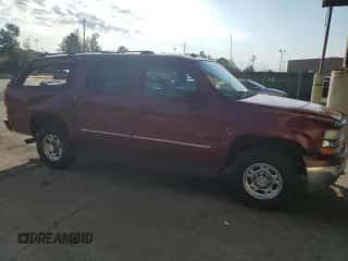 2004 Chevrolet Suburban LS z VIN 3GNGK26U64G227815, wystawiony jako Copart lot #74742744 z przebiegiem 199 569 mil mil oraz Szkoda całkowita • Salvage title. Historia ofert i sprzedaży dostępna na DreamBid. Obrazek 4.