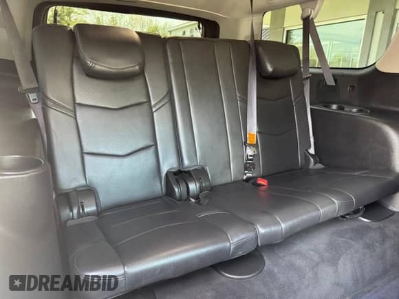 2016 Cadillac Escalade with VIN 1GYS4GKJ7GR363617, listed as a Copart auction lot 56941785 with 175,324 mi miles and Clean title. Bid and sale history available at DreamBid. Image 9.