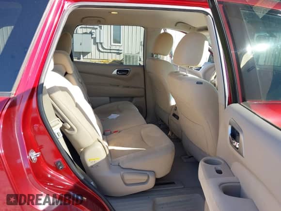 2014 Nissan Pathfinder S with VIN 5N1AR2MN6EC704524, listed as a IAAI auction lot 43409642 with 137,537 mi miles and . Bid and sale history available at DreamBid. Image 8.