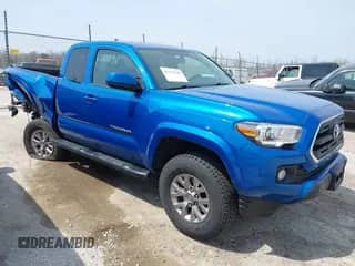 2016 Toyota Tacoma SR5 с VIN 5TFSZ5AN5GX007209, выставлен на аукционе IAAI как лот 42131198 с пробегом 182 356 миль миль и . История ставок и продаж доступна на DreamBid. Изображение 1.