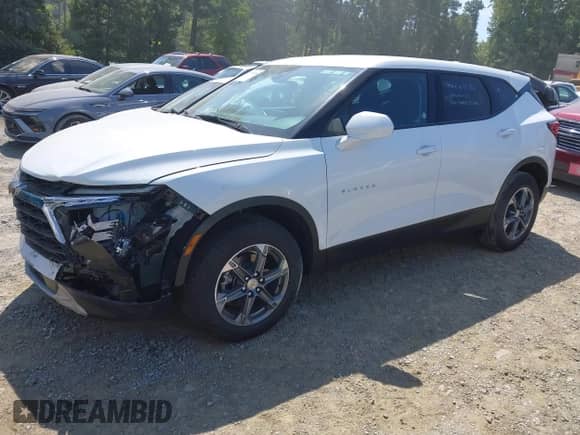 2025 Chevrolet Blazer LT with VIN 3GNKBCR4XSS202194, listed as a IAAI auction lot 42771558 with 8,501 mi miles and . Bid and sale history available at DreamBid. Image 21.