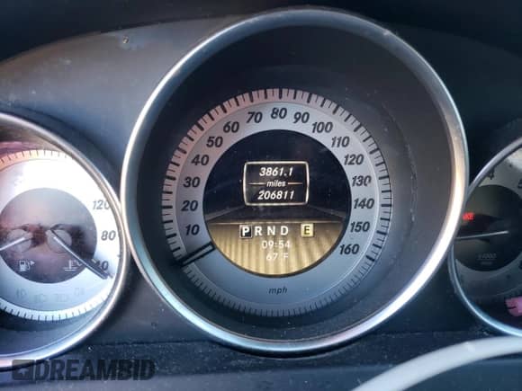 2012 Mercedes-Benz C 250 Sport с VIN WDDGF4HB7CR221336, выставлен на аукционе Copart как лот 86696405 с пробегом 206 811 миль миль и Списание • Salvage title. История ставок и продаж доступна на DreamBid. Изображение 9.