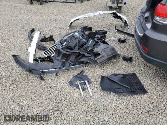 2016 Jeep Grand Cherokee Limited with VIN 1C4RJFBG9GC347577, listed as a Copart auction lot 81779565 with 145,926 mi miles and Salvage title. Bid and sale history available at DreamBid. Image 13.