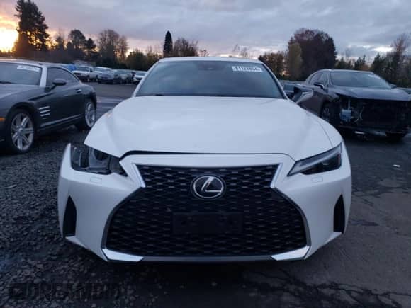 2021 Lexus IS 300 with VIN JTHC81F29M5043408, listed as a Copart auction lot 81128854 with 47,625 mi miles and Salvage title. Bid and sale history available at DreamBid. Image 5.