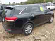 2017 Kia Sorento LX with VIN 5XYPGDA51HG204226, listed as a IAAI auction lot 43283664 with 113,911 mi miles and . Bid and sale history available at DreamBid. Image 4.