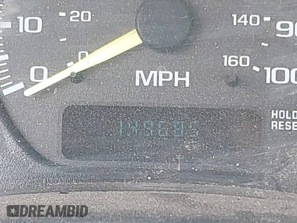 2000 Chevrolet Silverado 1500 LS with VIN 1GCEC14W0YZ292676, listed as a IAAI auction lot 42950714 with 149,605 mi miles and . Bid and sale history available at DreamBid. Image 7.