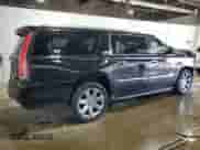 2019 Cadillac Escalade ESV Luxury с VIN 1GYS4HKJ9KR162512, выставлен на аукционе Copart как лот 69385184 с пробегом 134 445 миль миль и На запчасти • Non repairable. История ставок и продаж доступна на DreamBid. Изображение 3.
